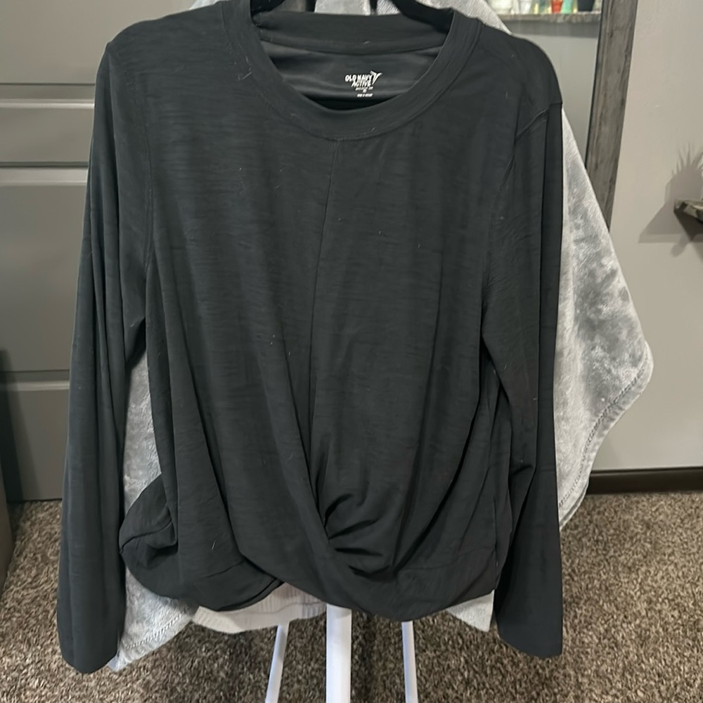 Old Navy Active Long Sleeve